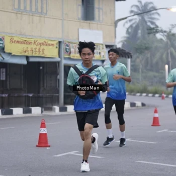 Runner Photo 8817581