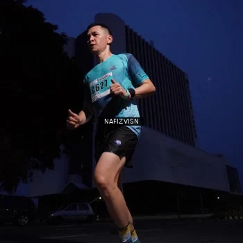 Runner Photo 8817588