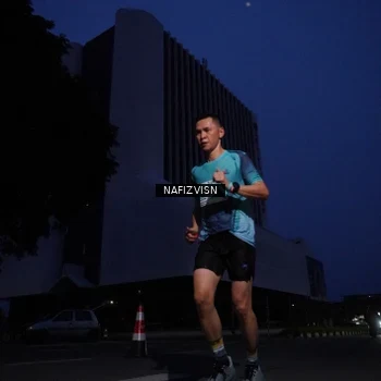 Runner Photo 8817589
