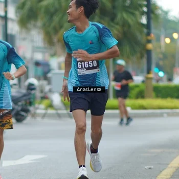 Runner Photo 8817593