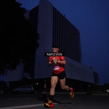 Runner Photo 8817594