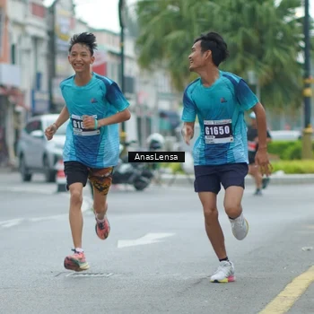 Runner Photo 8817596