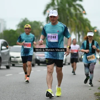 Runner Photo 8817598