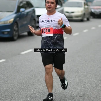 Runner Photo 8817606