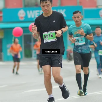 Runner Photo 8817639