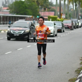 Runner Photo 8817645
