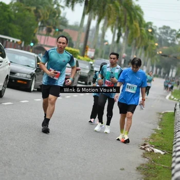 Runner Photo 8817655
