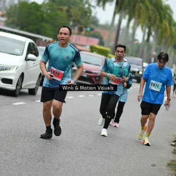 Runner Photo 8817661