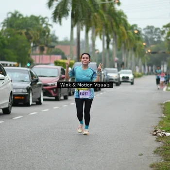Runner Photo 8817666