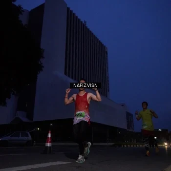 Runner Photo 8817685