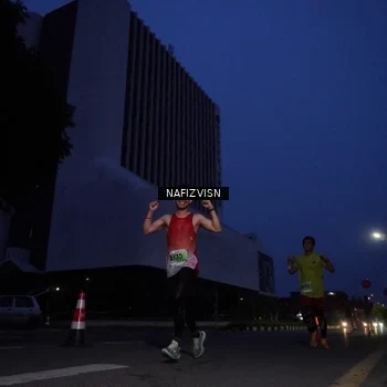 Runner Photo 8817688