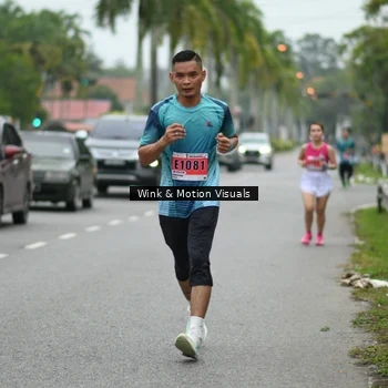 Runner Photo 8817694
