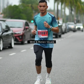 Runner Photo 8817699