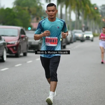 Runner Photo 8817700