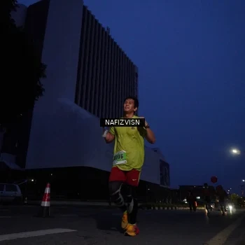 Runner Photo 8817701