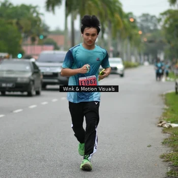 Runner Photo 8817738