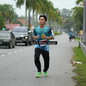 Runner Photo 8817753