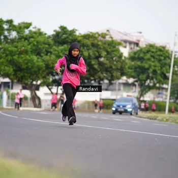 Runner Photo 8817775
