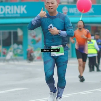 Runner Photo 8817801