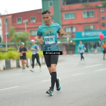 Runner Photo 8817825