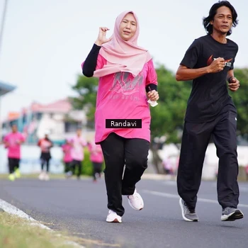 Runner Photo 8817834