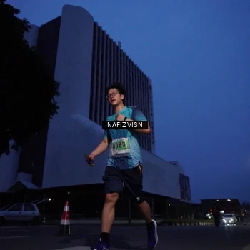 Runner Photo 8817835