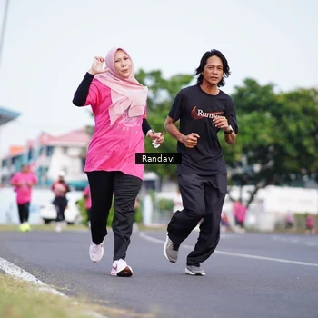 Runner Photo 8817837