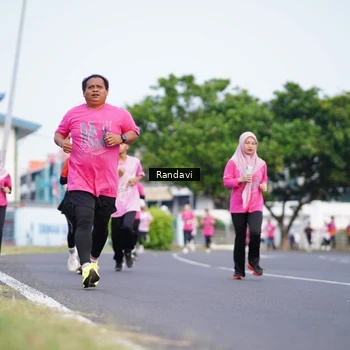 Runner Photo 8817838