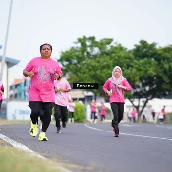 Runner Photo 8817840