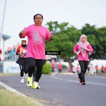 Runner Photo 8817848