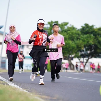 Runner Photo 8817850