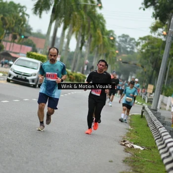 Runner Photo 8817856