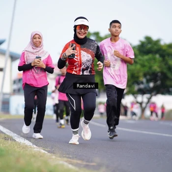 Runner Photo 8817859