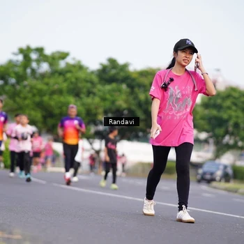 Runner Photo 8817907