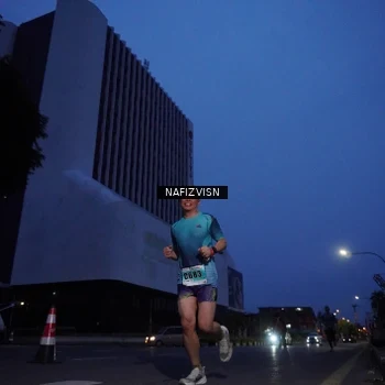 Runner Photo 8817909