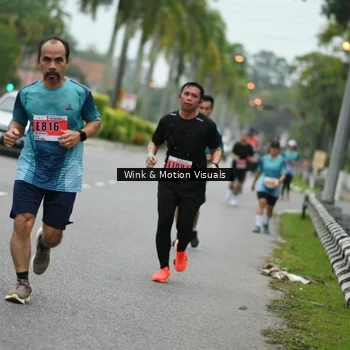Runner Photo 8817910