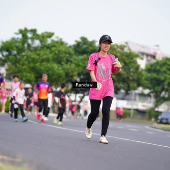 Runner Photo 8817911