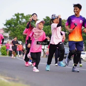 Runner Photo 8817919