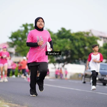 Runner Photo 8817924