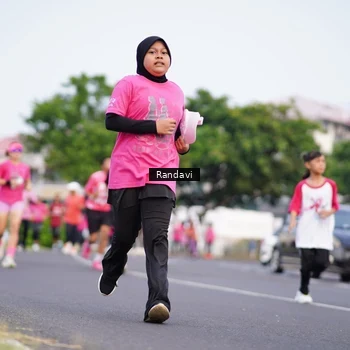 Runner Photo 8817928
