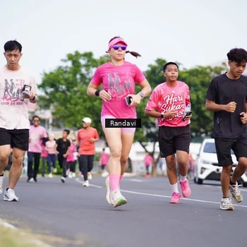 Runner Photo 8817931