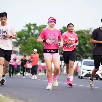 Runner Photo 8817934