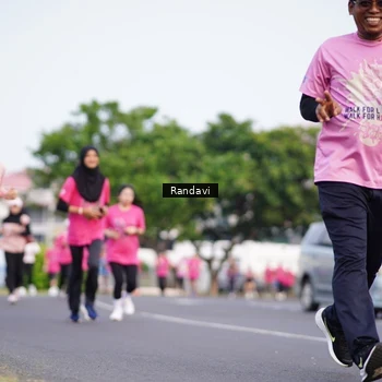 Runner Photo 8817968