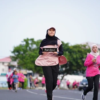 Runner Photo 8817972