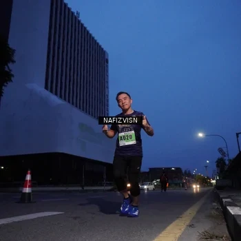 Runner Photo 8817973