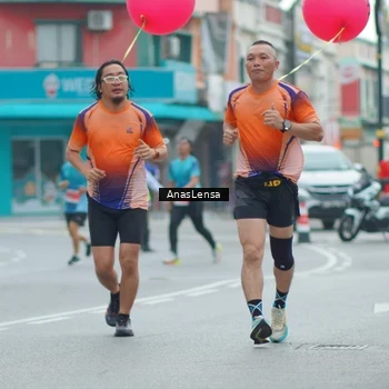 Runner Photo 8817997