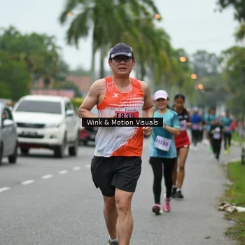 Runner Photo 8818005