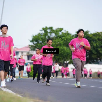 Runner Photo 8818023