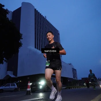 Runner Photo 8818041