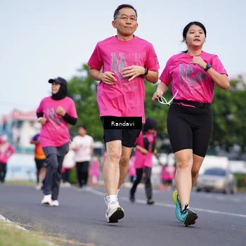 Runner Photo 8818043